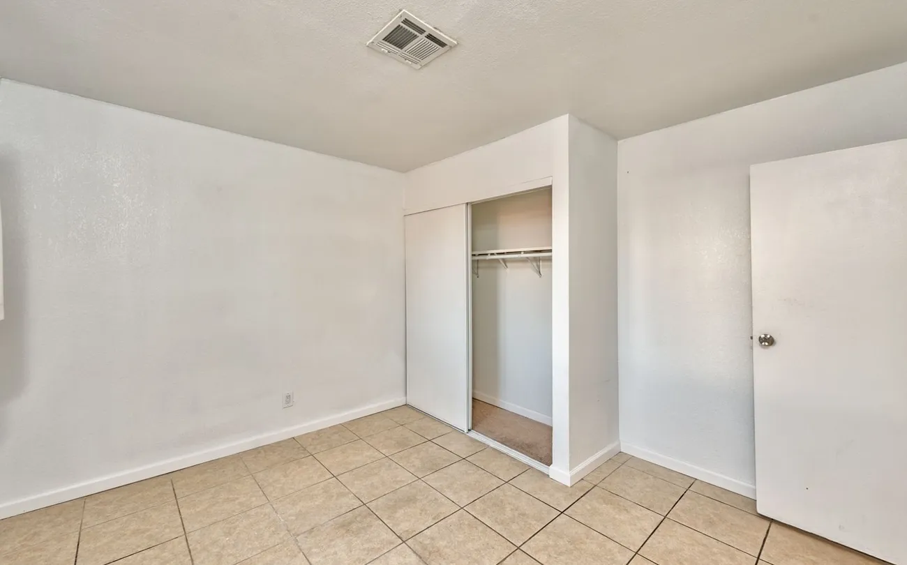 property-media-2