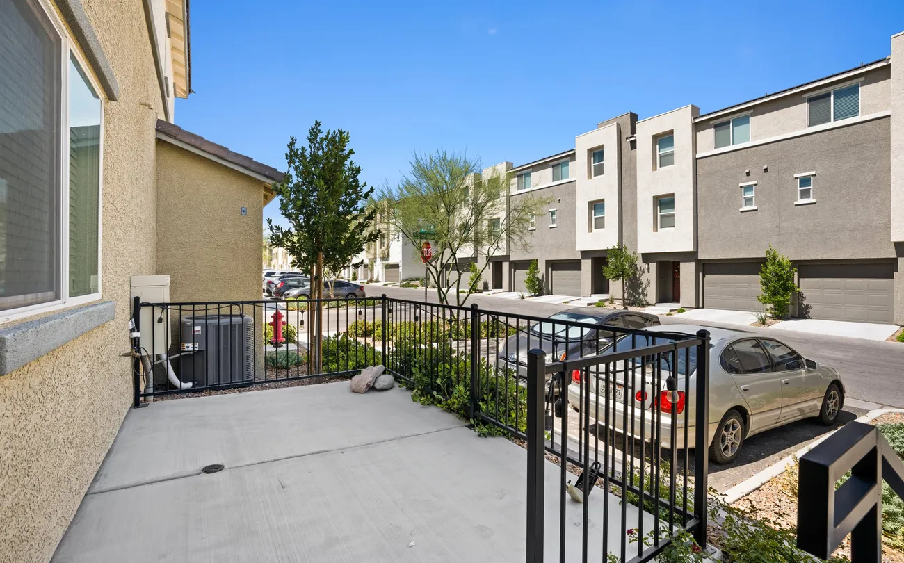 property-media-4