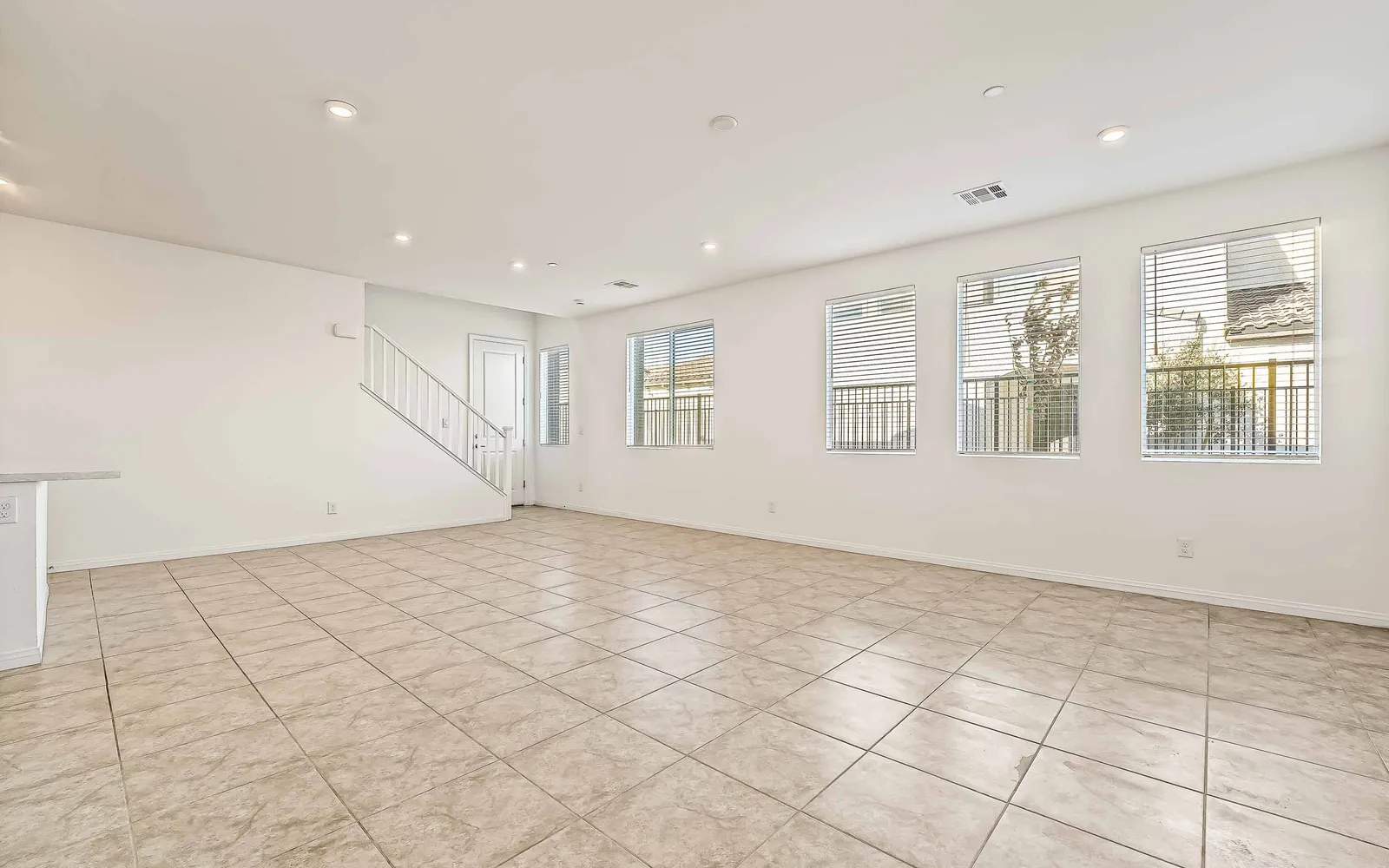property-media-5